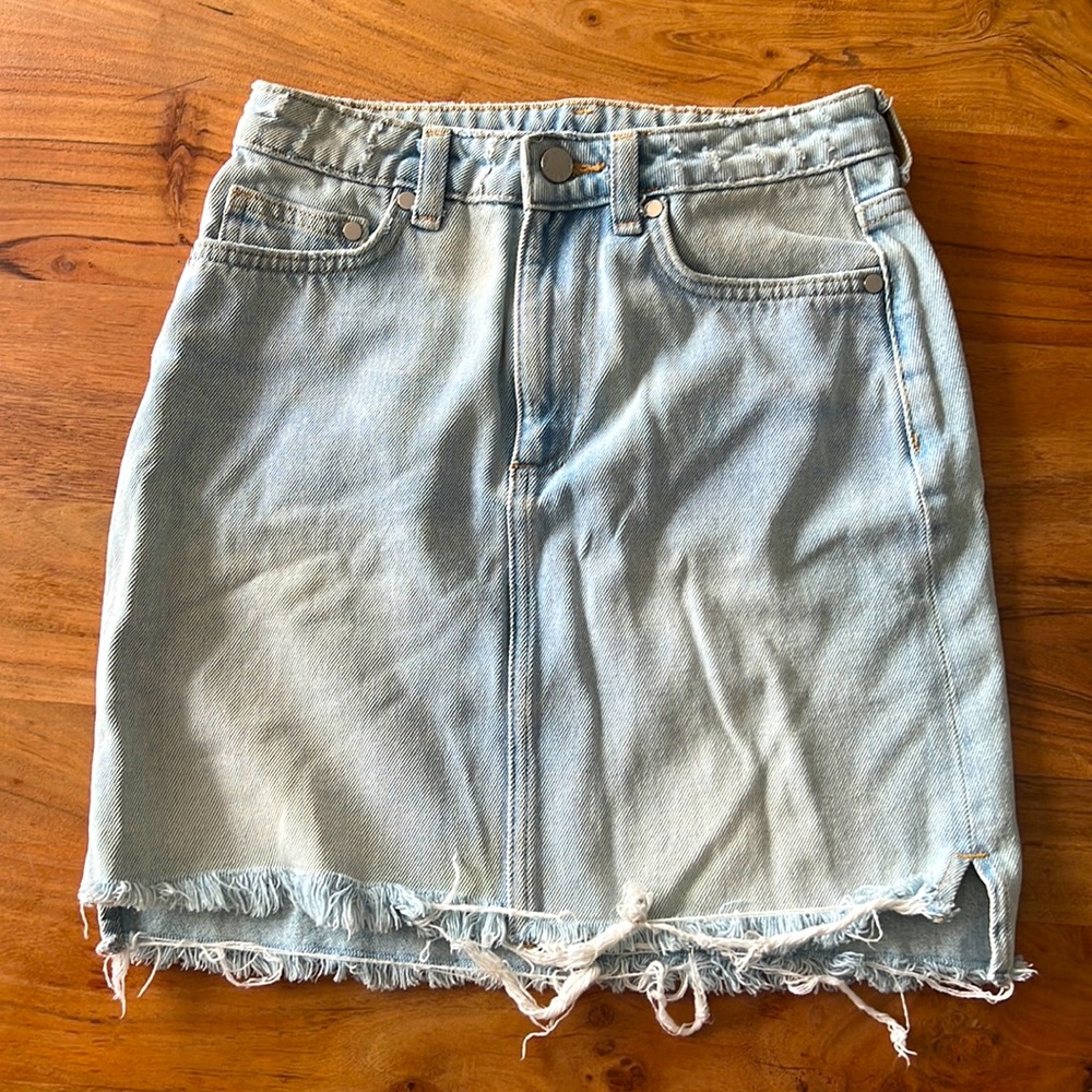 H + M high waisted denim skirt